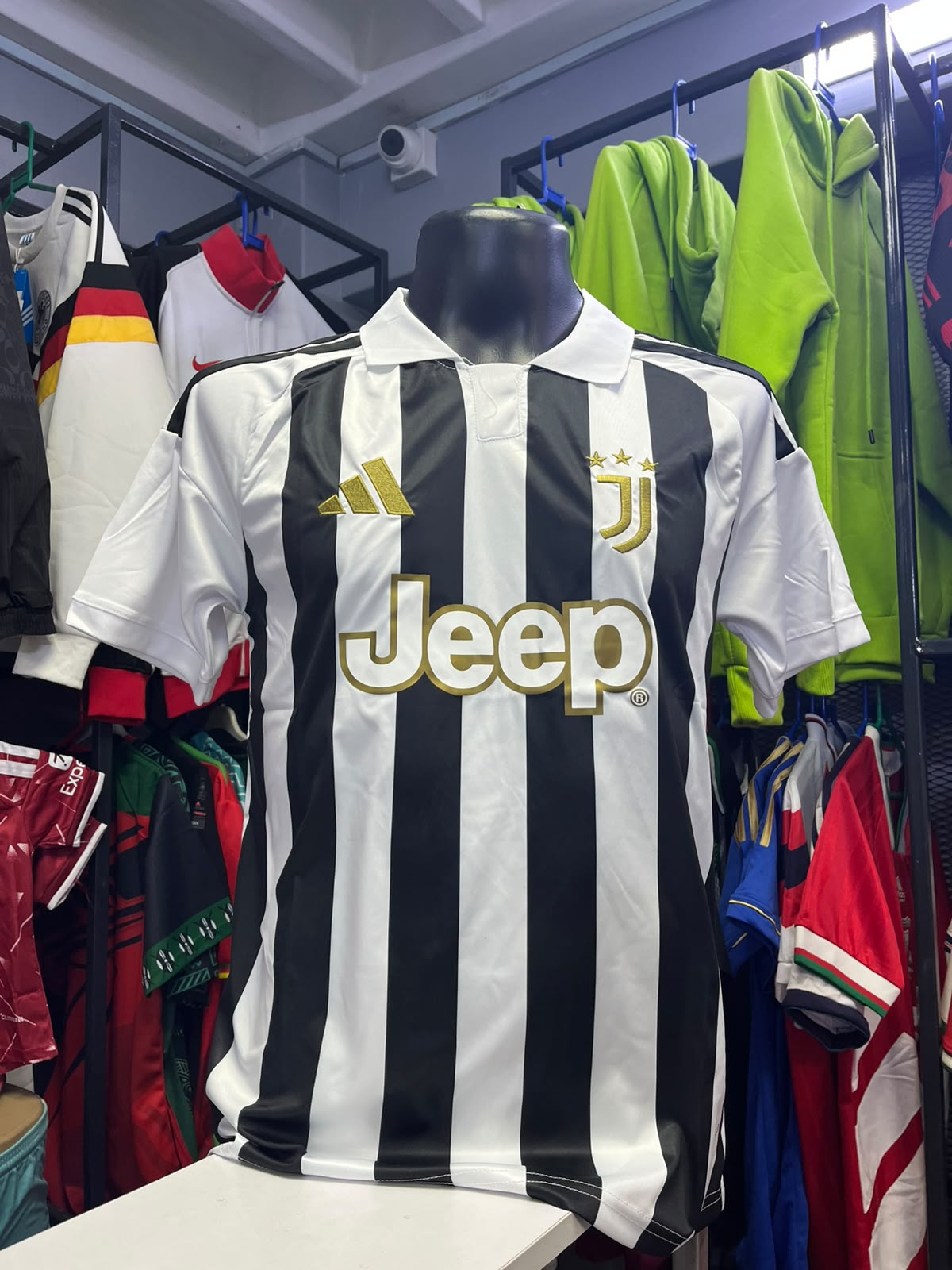 Juventus 2026/27 Classic Home Kit